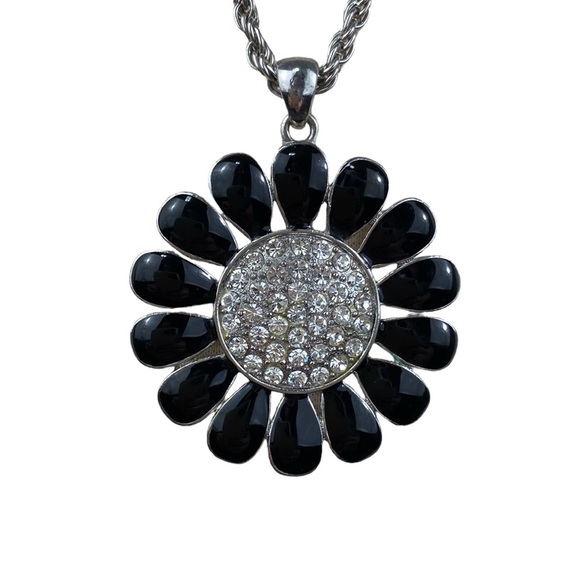 Black and Silver Toned Daisy Rhinestone Pendant Necklace - Picture 7 of 17